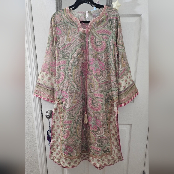 Pakistani 2pc Suit Ethnic.Pk - Picture 4 of 7
